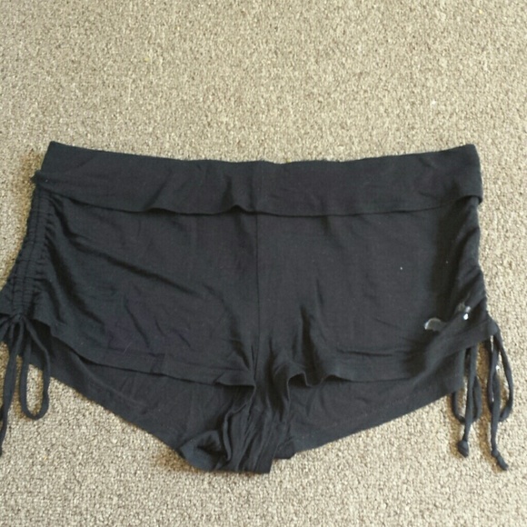 Vs pink pj shorts.