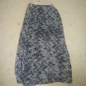 Black and White Patterned Maxi Skirt