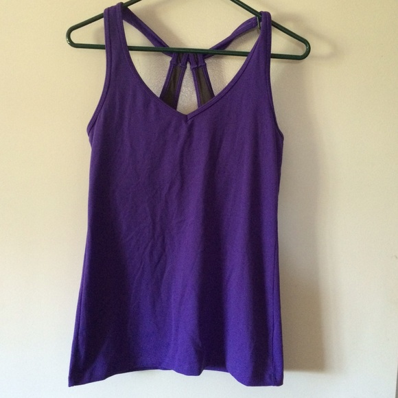 VIctoria's secret sport tank with built in bra