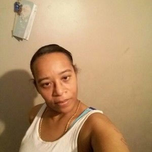 Meet your Posher, Laronda