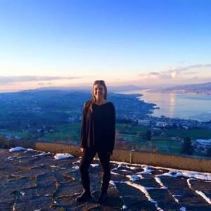 Meet your Posher, Julieanne