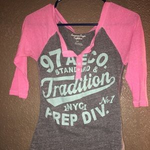 American Eagle Outfitters 3/4 sleeve T-shirt