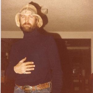 Meet your Posher, Tia