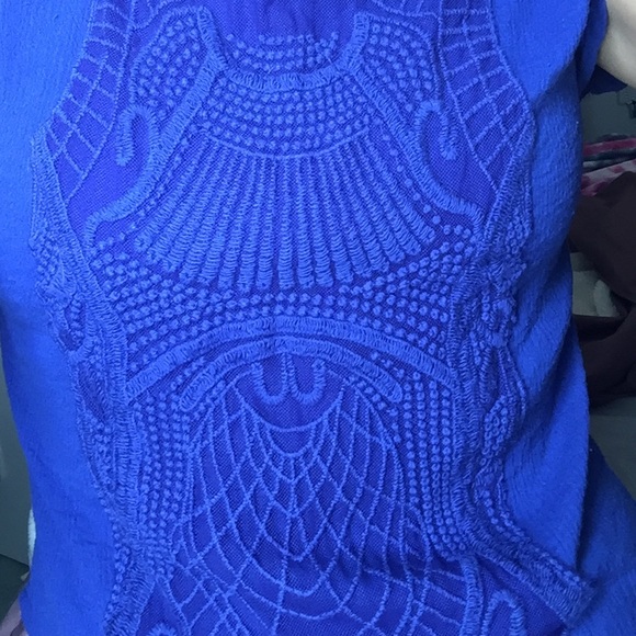 Royal blue embroidered short sleeve shirt. - Picture 3 of 4