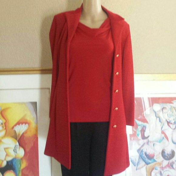 Red Top - Picture 2 of 2
