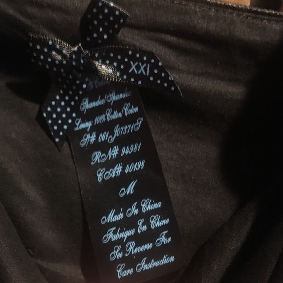 Bib romper dress.... - Picture 2 of 3