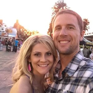 Meet your Posher, Hillary