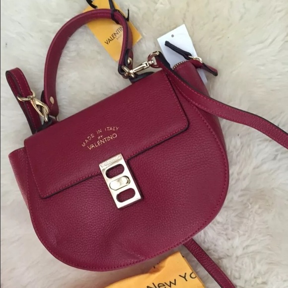 🚫sold🚫🆕💋Valentino Claire raspberry red bag - Picture 3 of 4
