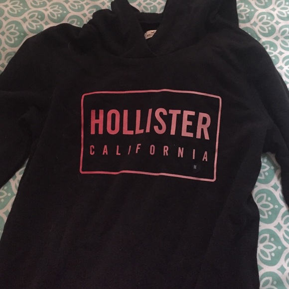 Hollister pullover