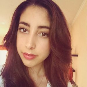 Meet your Posher, Vanessa