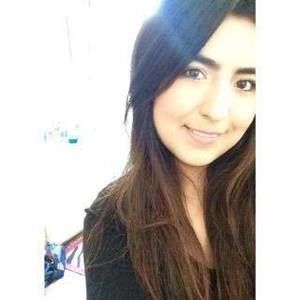 Meet your Posher, Adriana