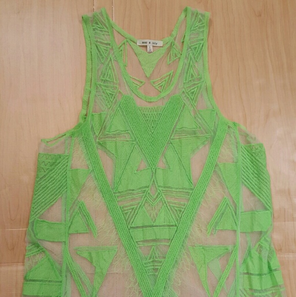 Green lace Aztec tank