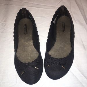Shoes -Flats