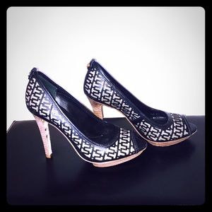 Tory Burch Heels, Sz. 7.5