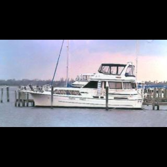 Meet your Posher, Stacey - Picture 2 of 2