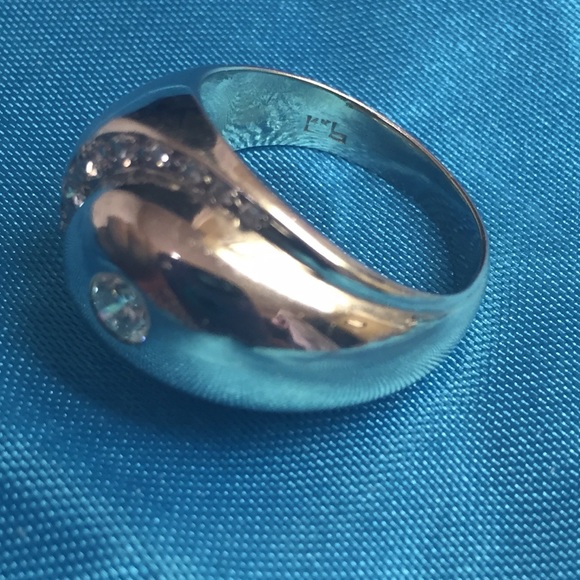 ❤️‍🔥 Heavy 14K White Gold Diamond Ring - Picture 4 of 4