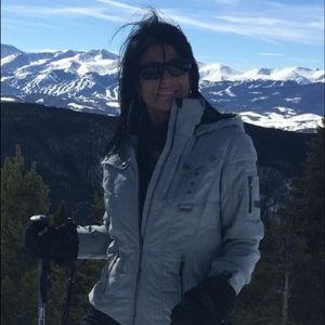 Meet your Posher, Cindy