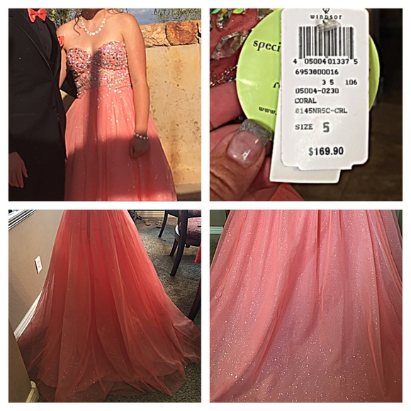 Sold Prom Dress W/Jewelry - Picture 4 of 4