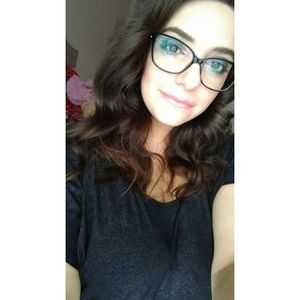 Meet your Posher, Marissa