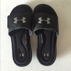 Under Amour Slides