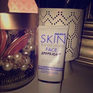 Unreal price-Miracle Skin Transformer Spotlight.