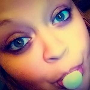 Meet your Posher, Marie