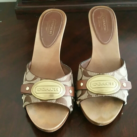 Coach peep toe Clogs