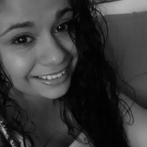 Meet your Posher, Daniela