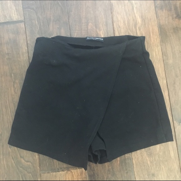 RARE Brandy Melville Asymmetrical Skort