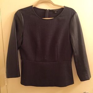 ANN TAYLOR FAUX LEATHER SLEEVE PEPLUM TOP