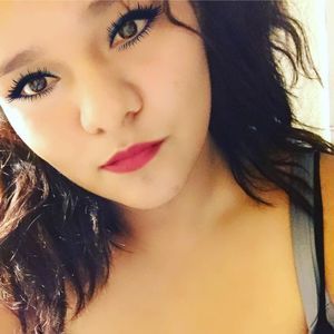 Meet your Posher, Jasmin
