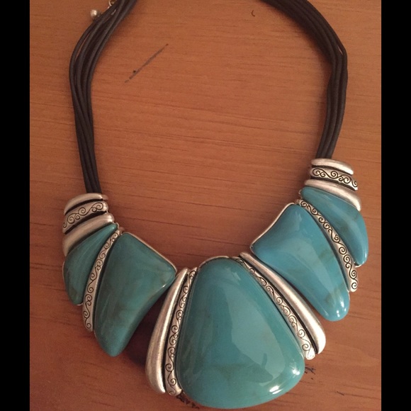 Statement piece faux Turquoise choker necklace