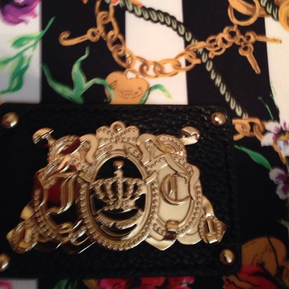 Multi tote matches everything. New ... Never used. - Picture 2 of 4