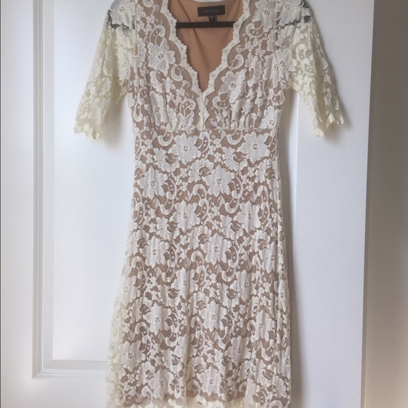 Small Karen Kane white lace overlay Dress