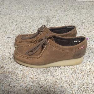 Clarks womens wallabies