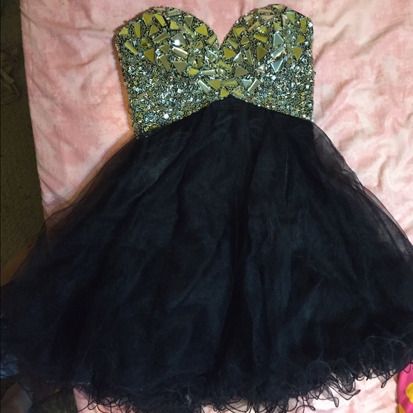 Night Moves short prom dress