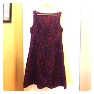 Beautiful Lands End Dress in a magenta paisley
