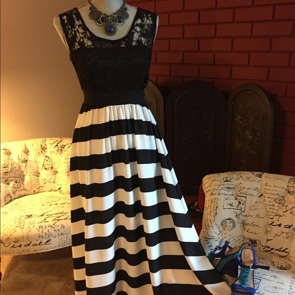 Long Maxi sleeveless dress