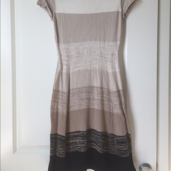 Small Philosophy Short Sleeve Dress