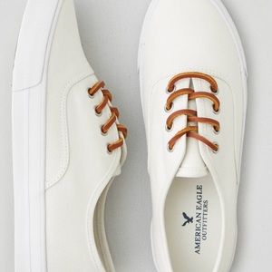 American Eagle • Size 9 • Worn once for 20 minutes