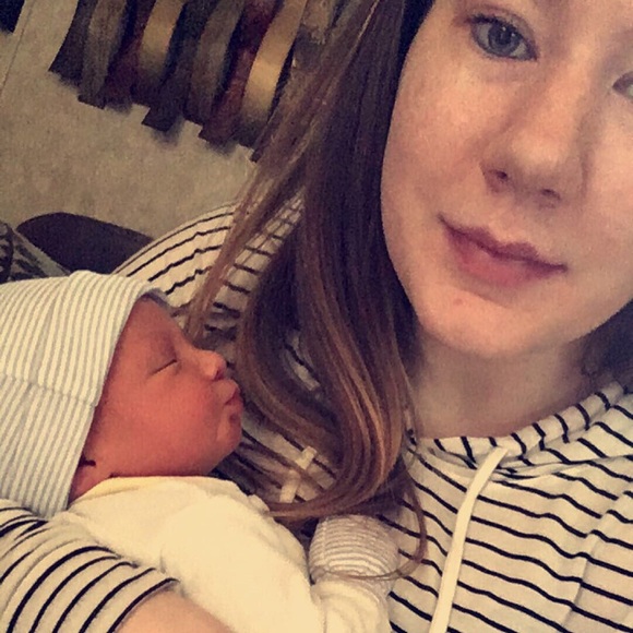 Meet your Posher, Kaylynn (reintroduction) - Picture 2 of 2