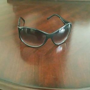 Kenneth Cole sunglasses