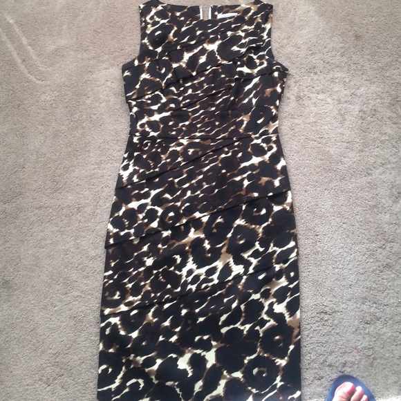 Nice cheetah dress . Calvin Klein . Size 2