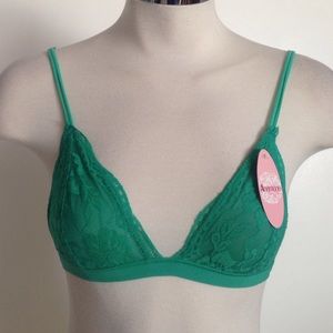 NWT Lace Bra Bralette Kelly Green M/L NWT Lace Bra Bralette Kelly Green M/L