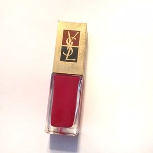 YSL La Laque Red nail polish