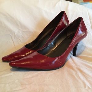 Calvin Klein red patent leather pumps size 9.5 M