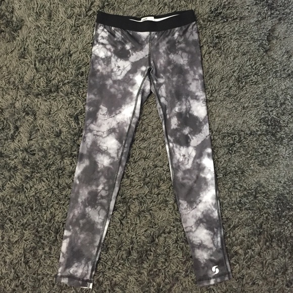 Soffe Dri Fit leggings, comfy! Worn once