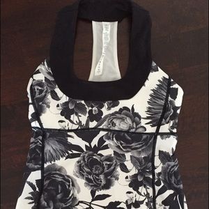 Floral print Lululemon tank top