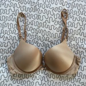 Victoria's Secret marvelous plunge push up bra 34B