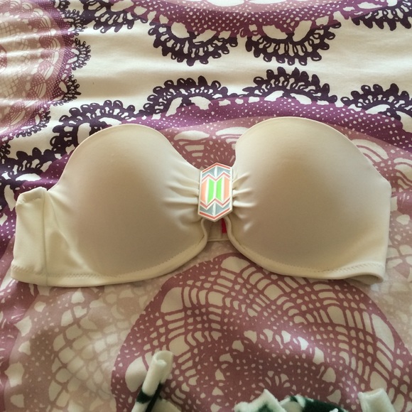 Victoria's Secret Other - Victoria Secret Bathing Suit Top